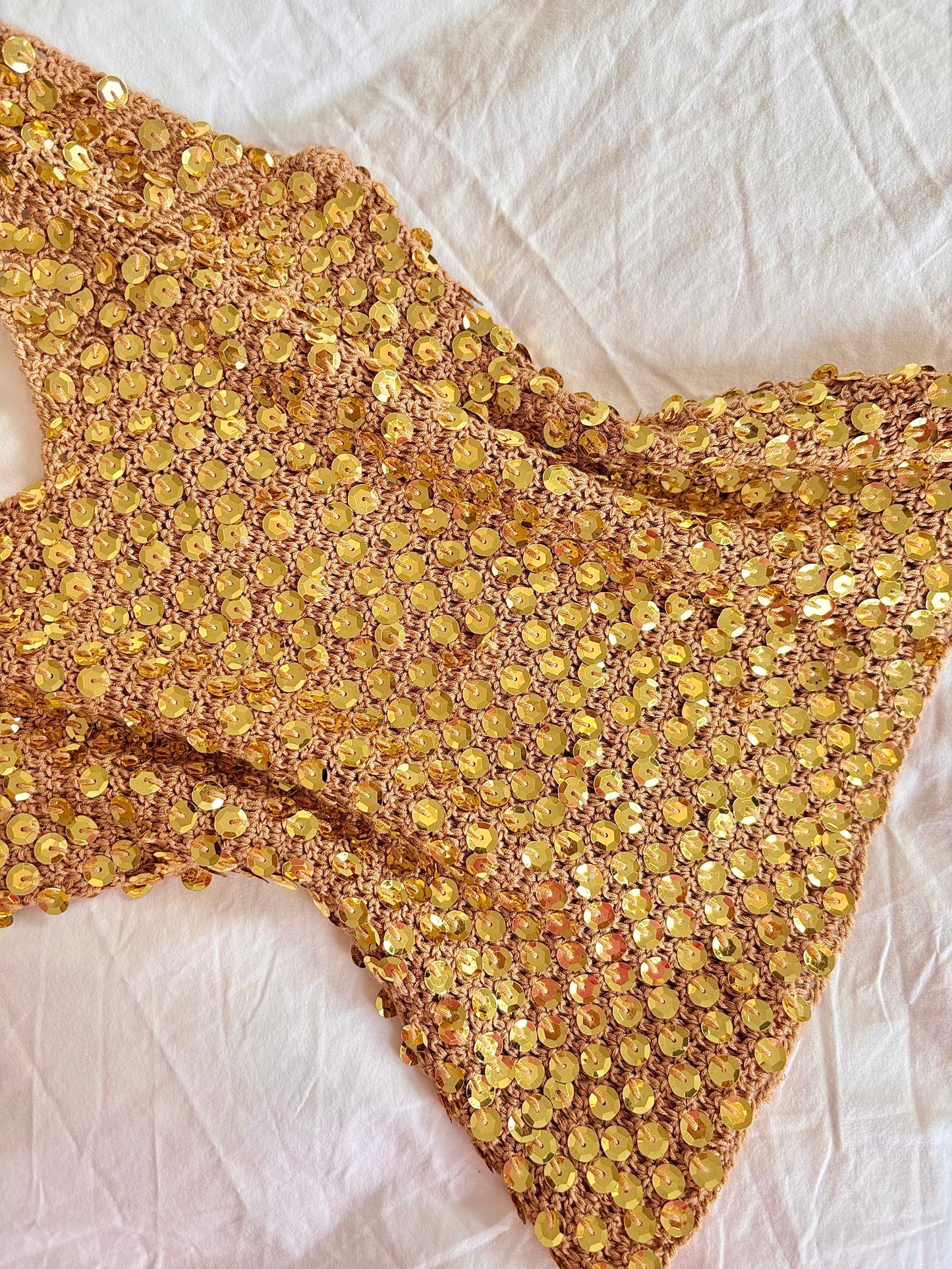 Top à sequin doré